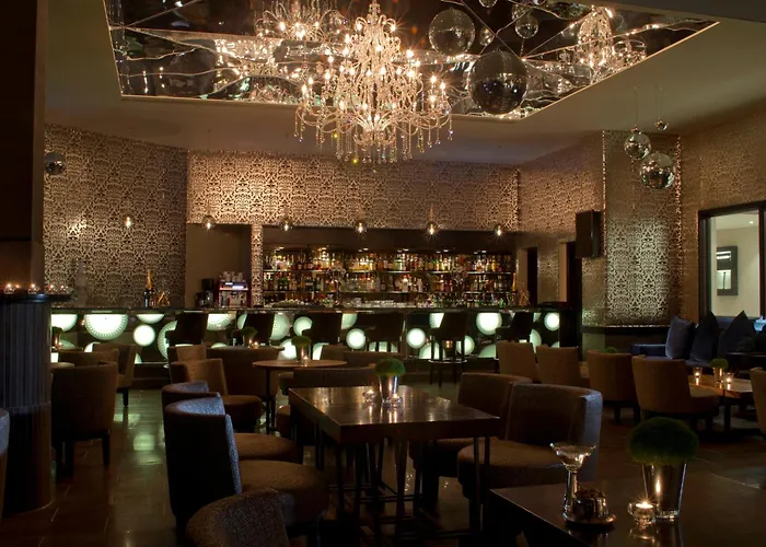 Radisson Blu Hotel, London Heathrow